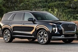 2022 Hyundai Palisade in black.